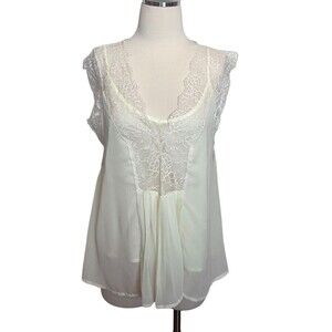 Anthropologie LOVE SAM Top Womens M Lemonade Pale Yellow Cream Pleated Lace